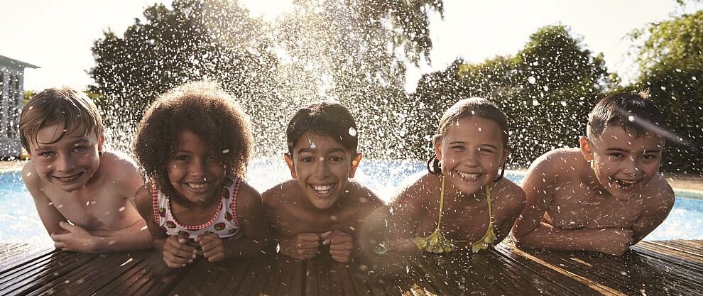 Shutterstock-Portrait_of_children_having_fun_4c