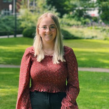 Lea_Martens Lea_Martens